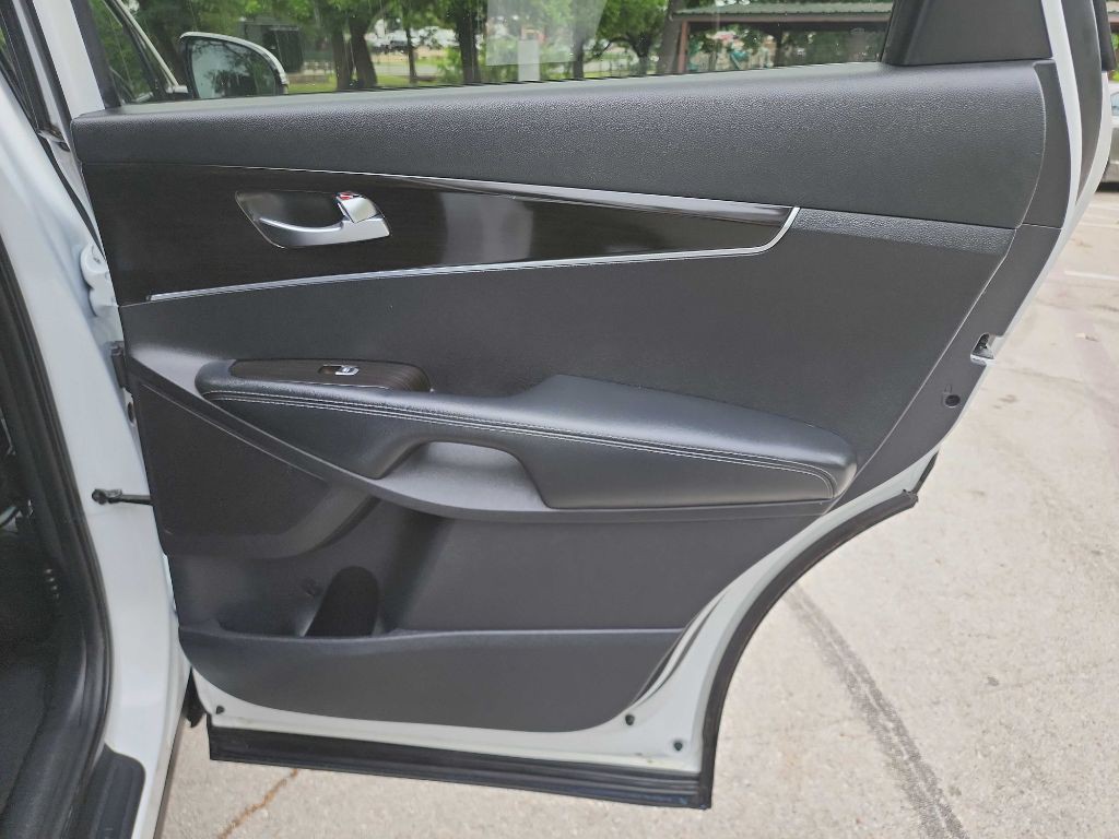 2020 Kia Sorento Image 32