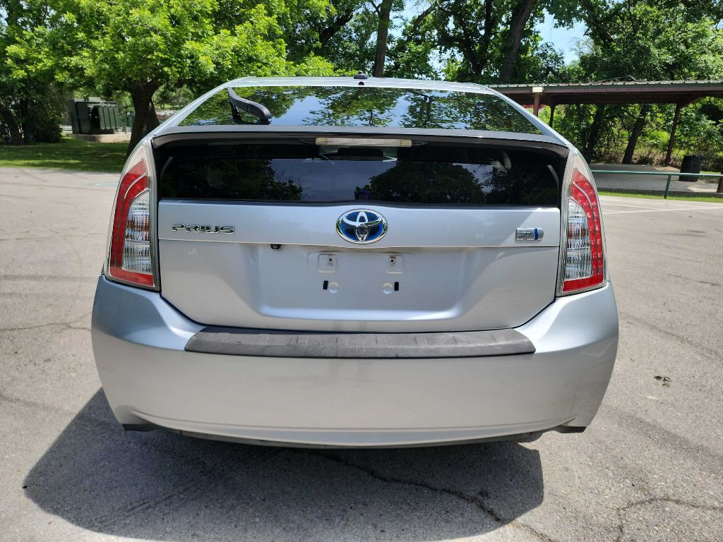 2012 Toyota Prius Image 6