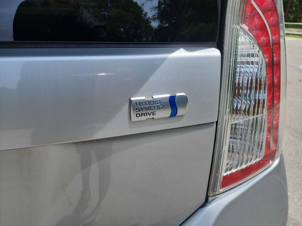 2012 Toyota Prius Image 8