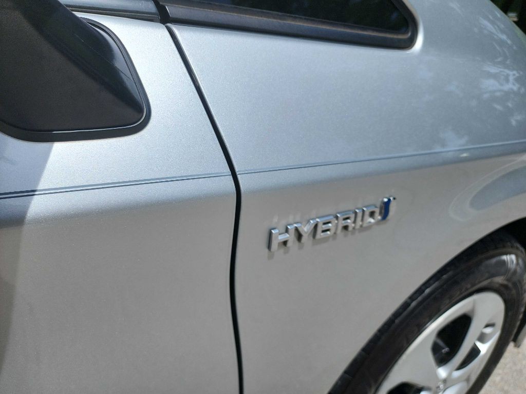 2012 Toyota Prius Image 11
