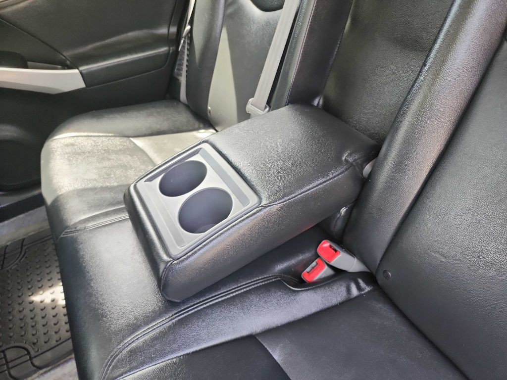 2012 Toyota Prius Image 29
