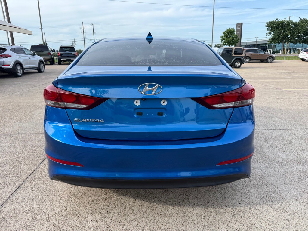 2018 Hyundai Elantra Image 6