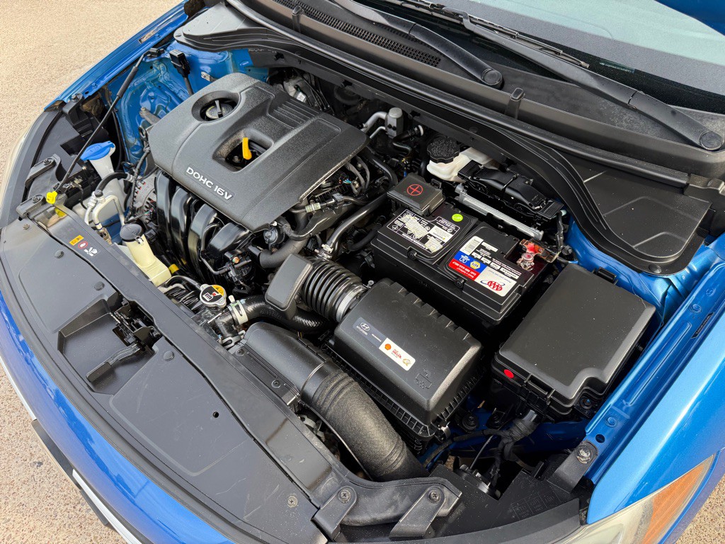 2018 Hyundai Elantra Image 28