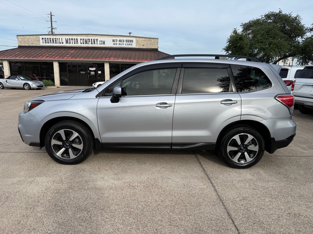 2018 Subaru Forester Image 4