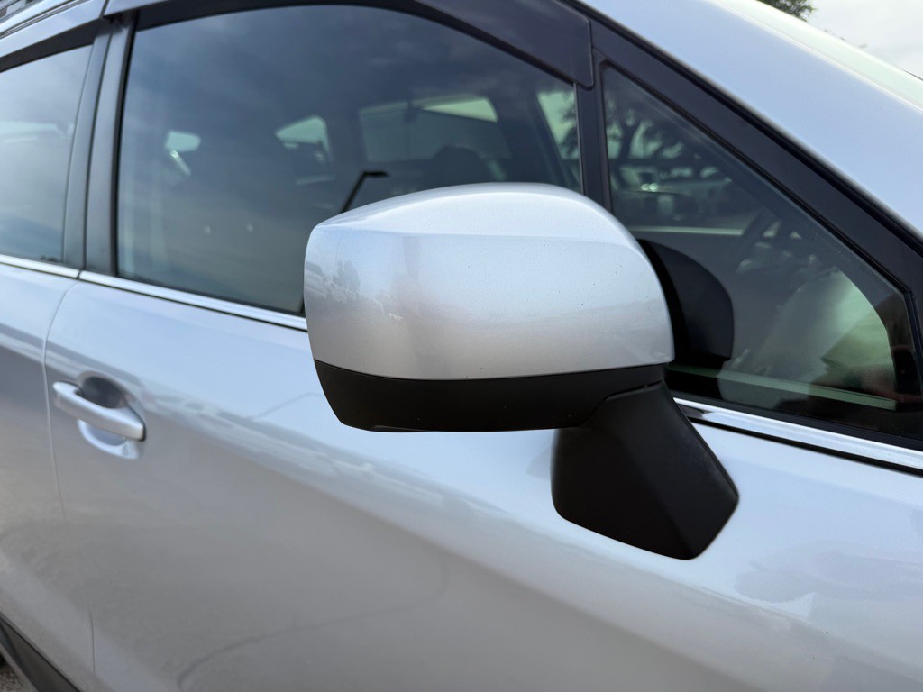 2018 Subaru Forester Image 9