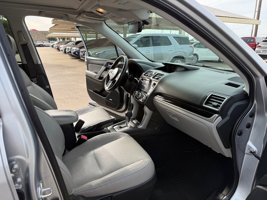 2018 Subaru Forester Image 15