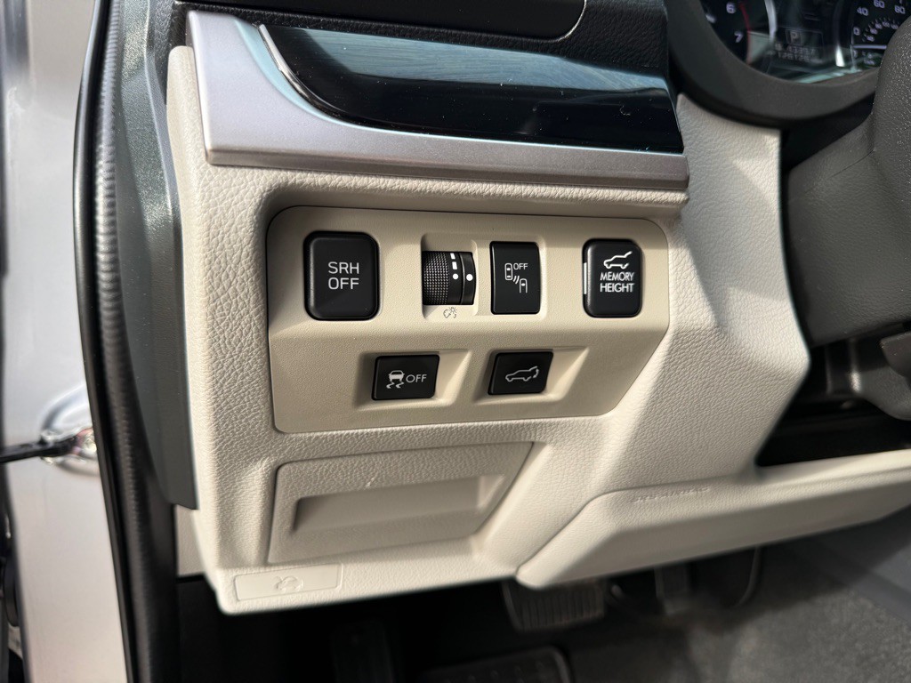 2018 Subaru Forester Image 19