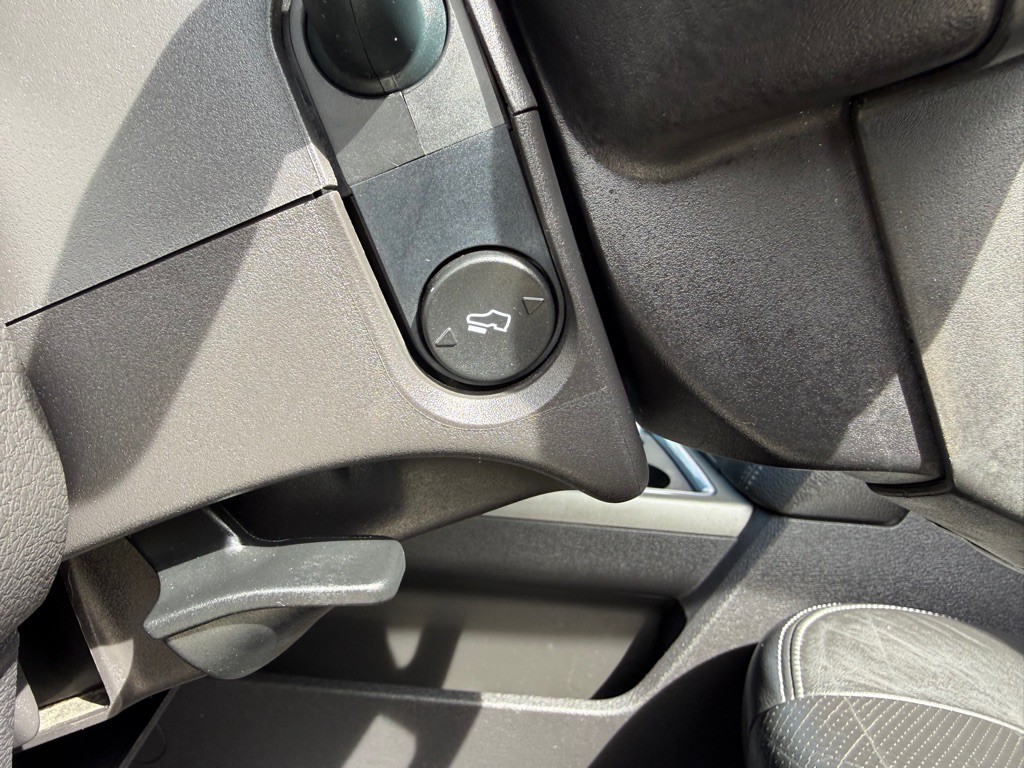 2012 Ford F-350 Image 22