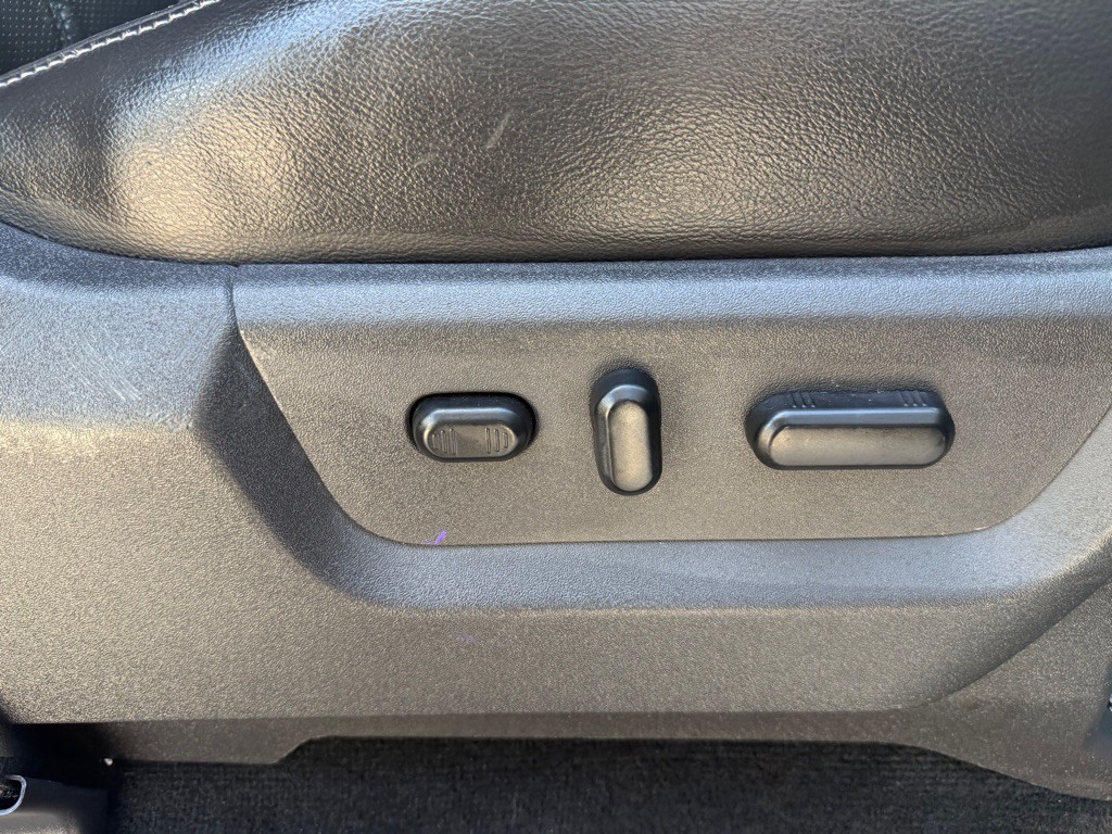 2012 Ford F-350 Image 26