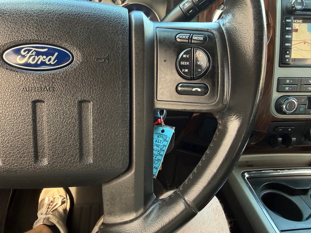 2012 Ford F-350 Image 31