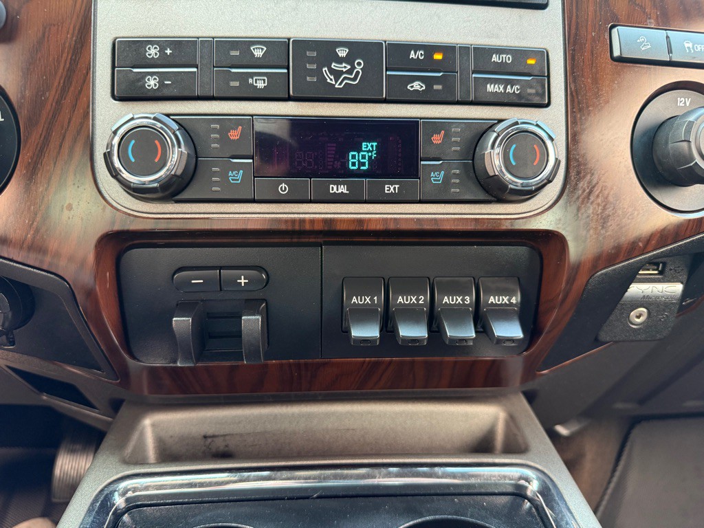 2012 Ford F-350 Image 33