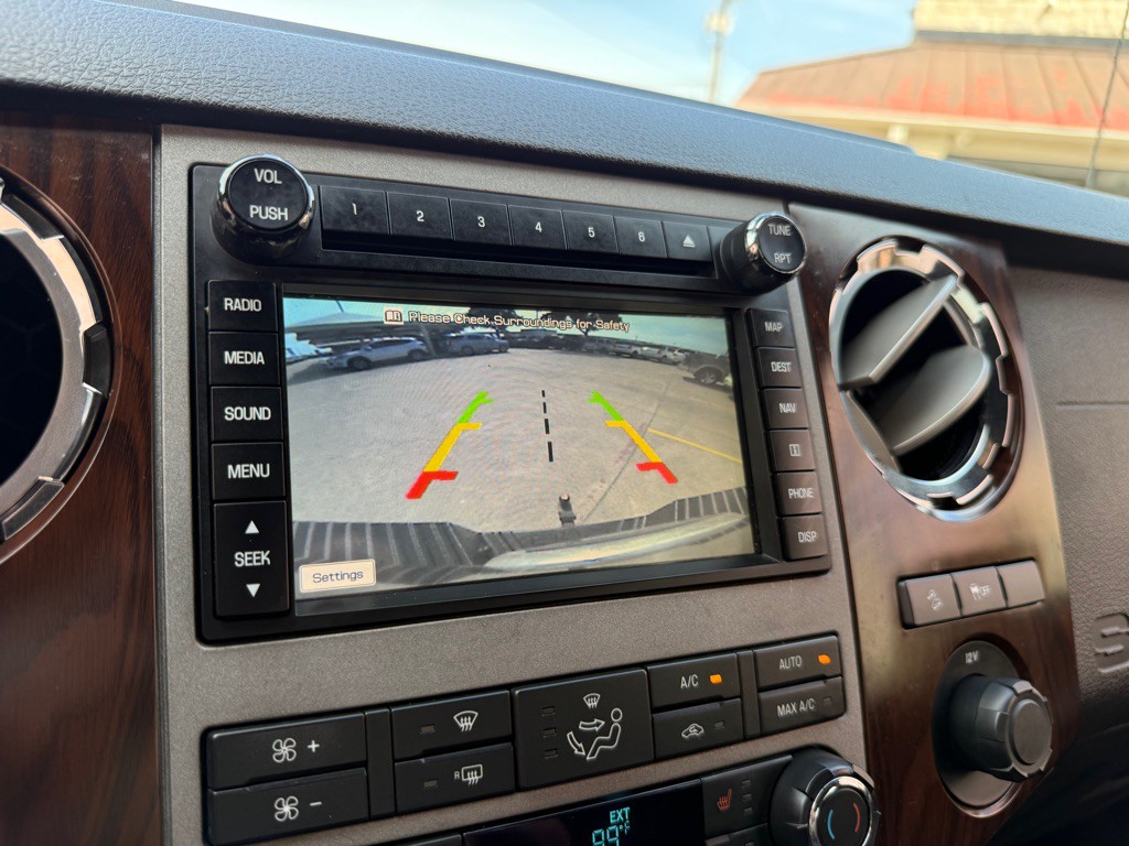 2012 Ford F-350 Image 36