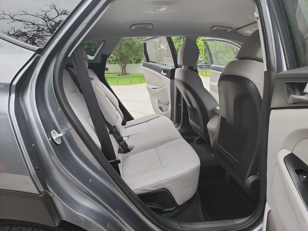 2019 Hyundai Tucson Image 30