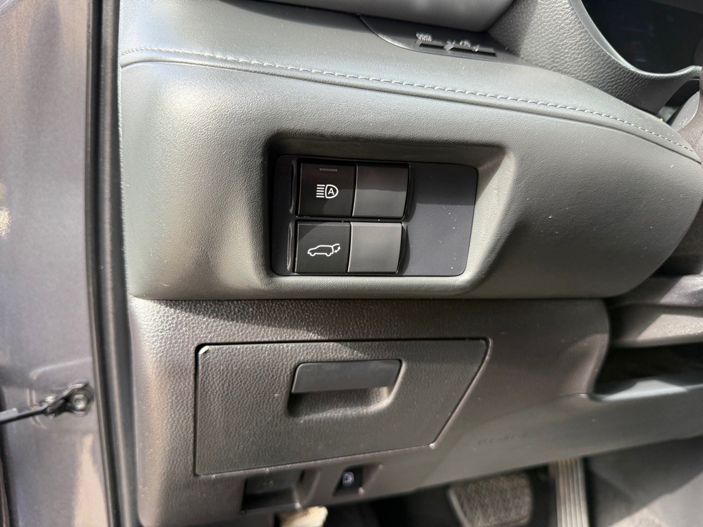 2021 Toyota Highlander Image 20