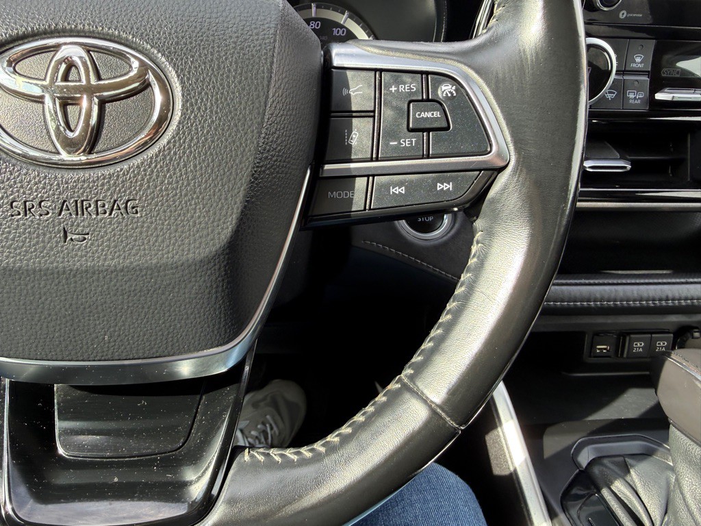 2021 Toyota Highlander Image 29