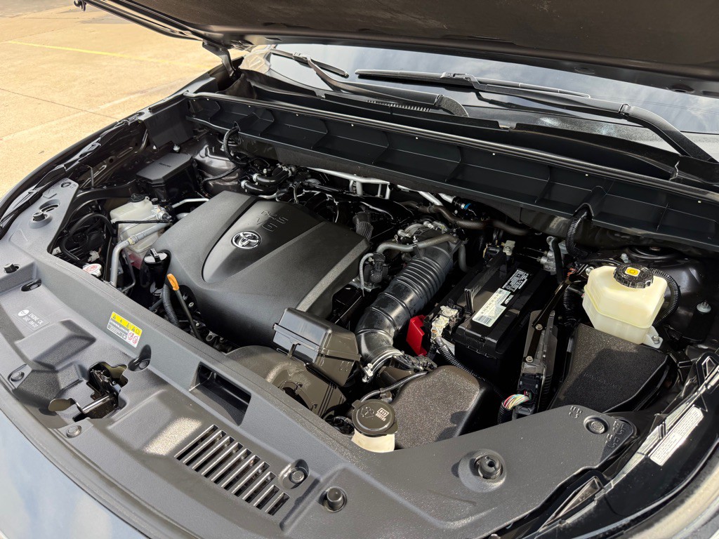 2021 Toyota Highlander Image 37
