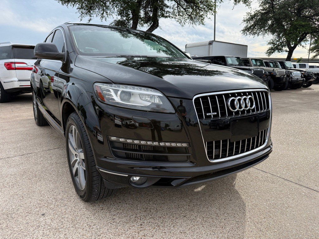 2015 Audi Q7 Image 1