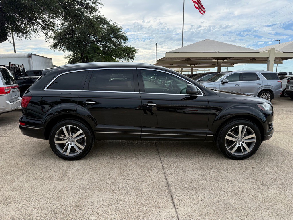 2015 Audi Q7 Image 8
