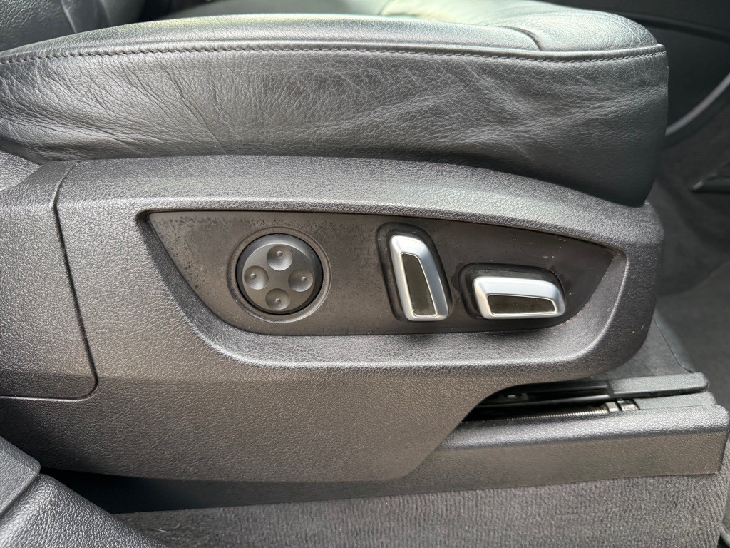 2015 Audi Q7 Image 20