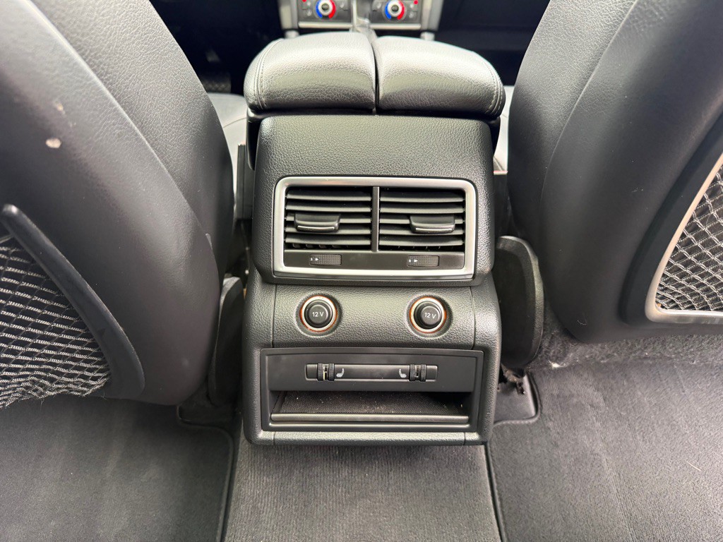 2015 Audi Q7 Image 24