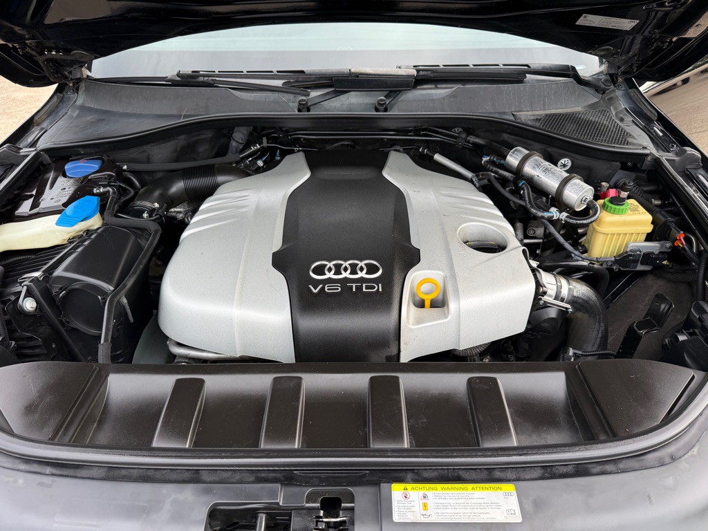 2015 Audi Q7 Image 38