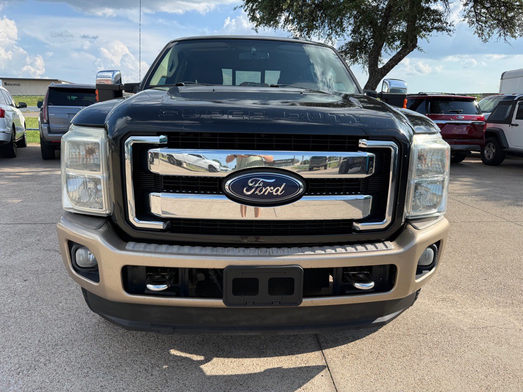 2013 Ford F-250 Image 2