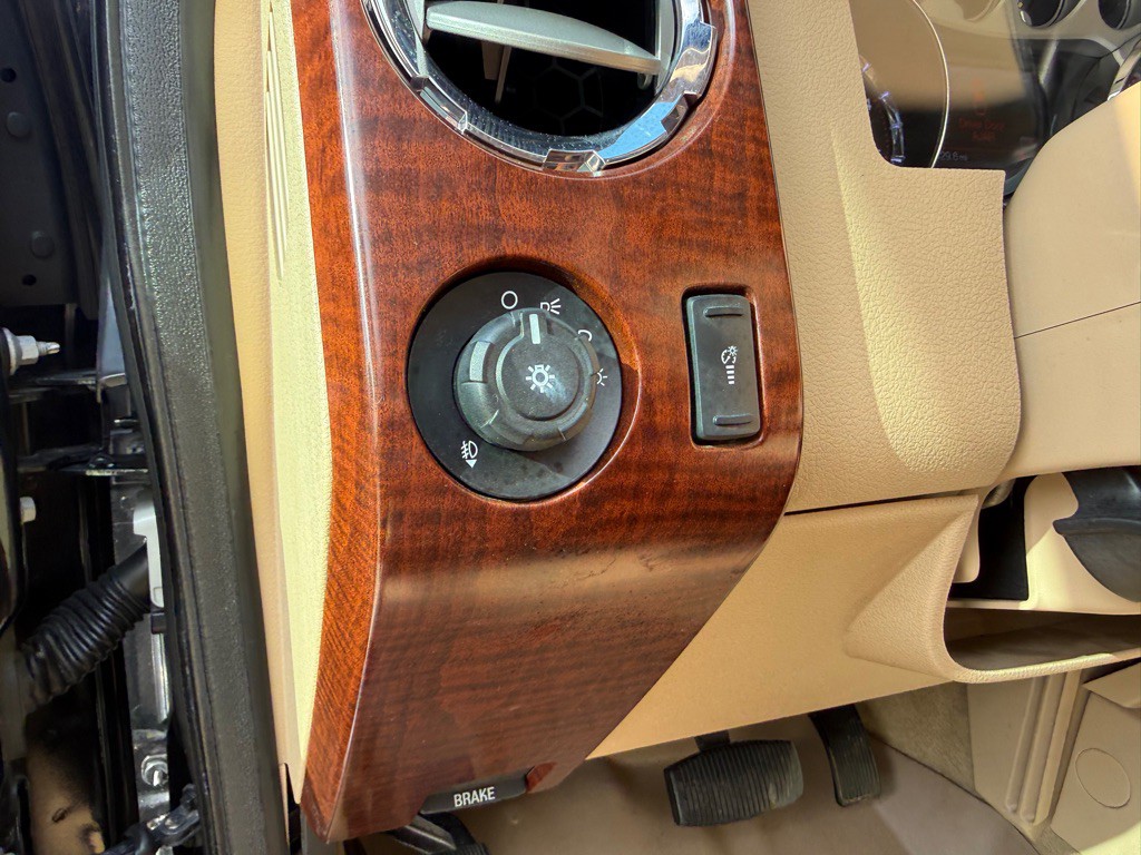 2013 Ford F-250 Image 18