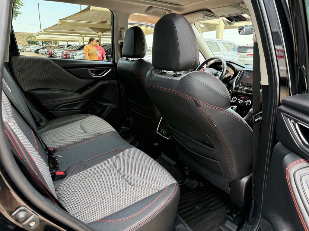 2020 Subaru Forester Image 19