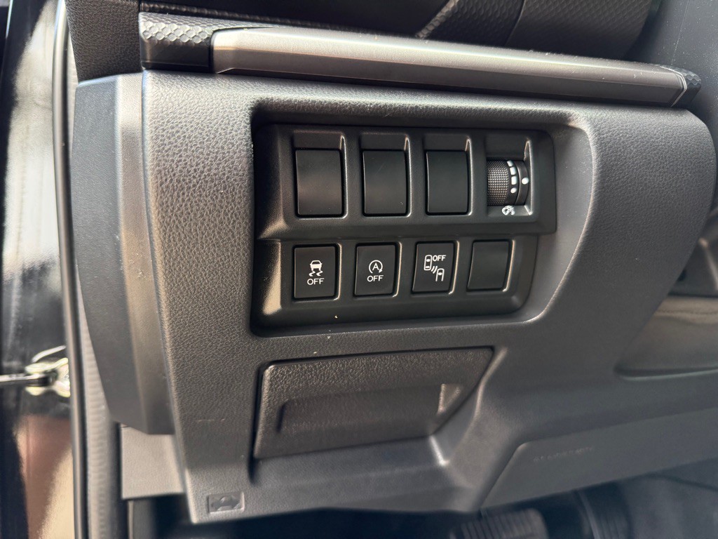 2020 Subaru Forester Image 21