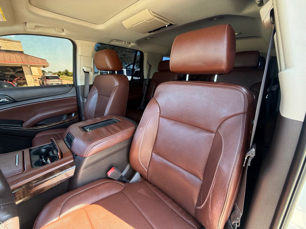 2017 Chevrolet Tahoe Image 19