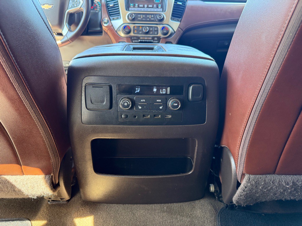 2017 Chevrolet Tahoe Image 24