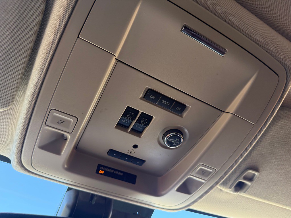 2017 Chevrolet Tahoe Image 37