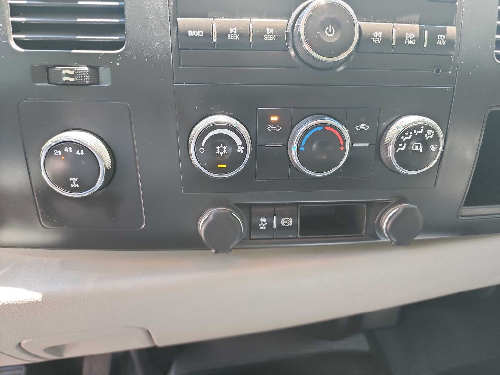 2014 Chevrolet Silverado 1500 Image 25