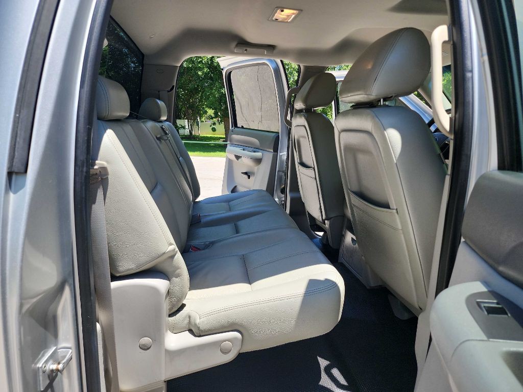 2014 Chevrolet Silverado 1500 Image 32