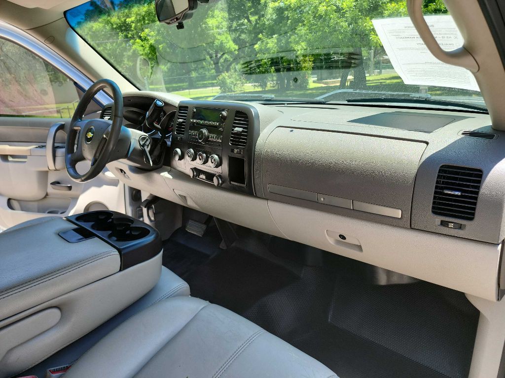 2014 Chevrolet Silverado 1500 Image 36