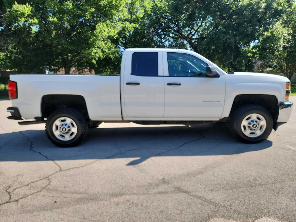 2015 Chevrolet Silverado 1500 Image 11