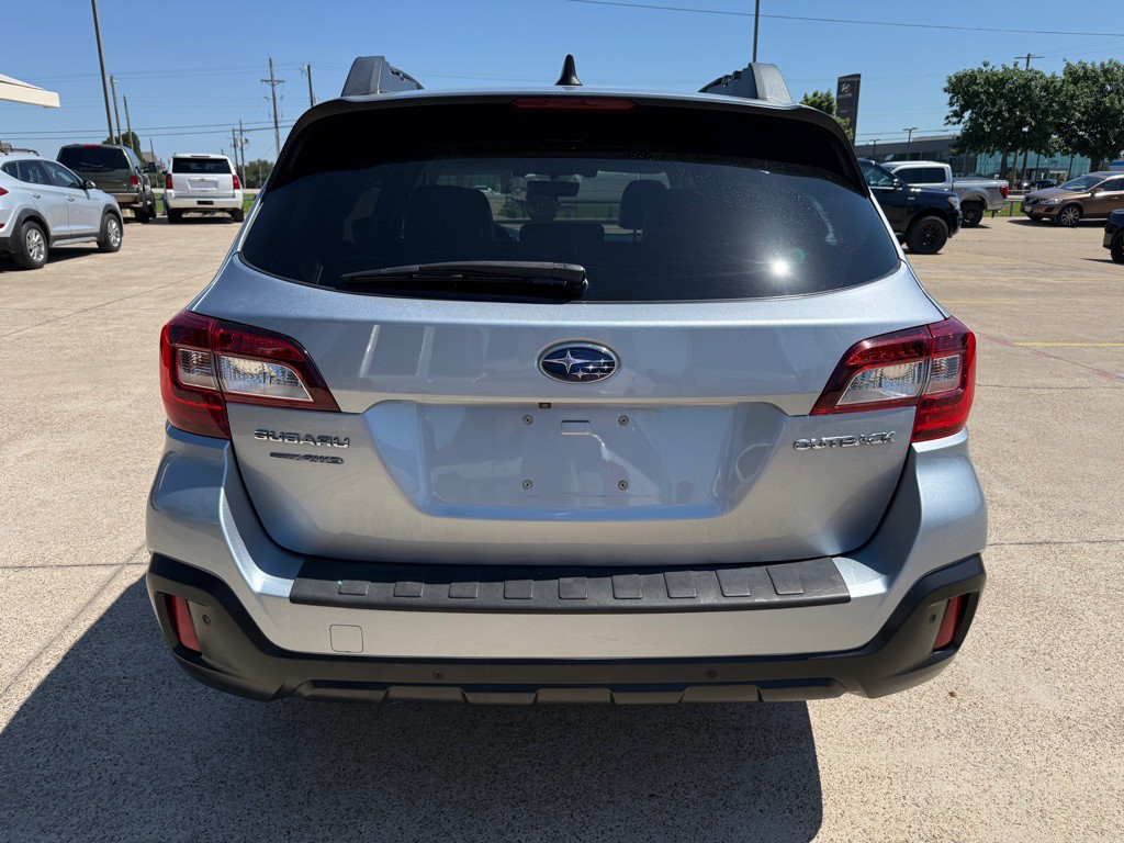 2018 Subaru Outback Image 6