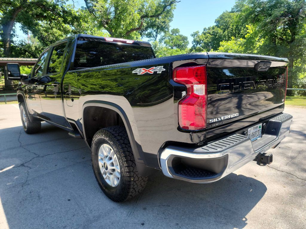2022 Chevrolet Silverado 1500 Image 5