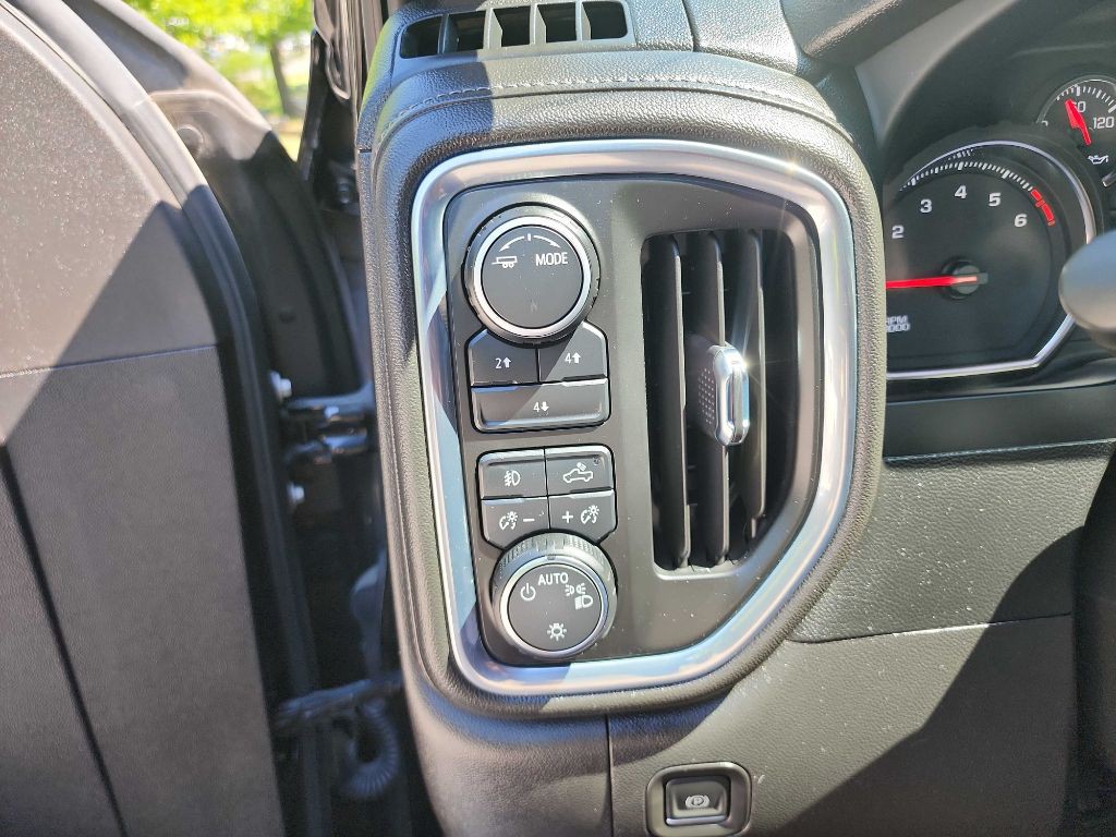 2022 Chevrolet Silverado 1500 Image 19