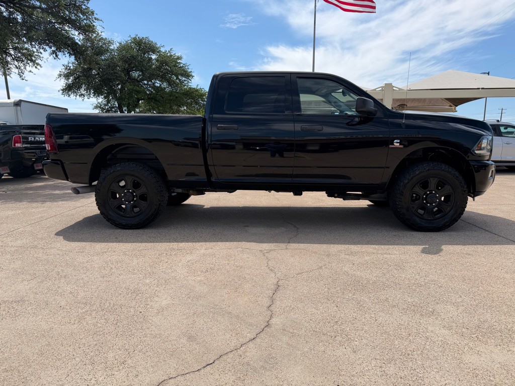 2014 RAM 2500 Image 10