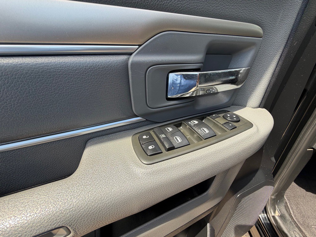 2014 RAM 2500 Image 14