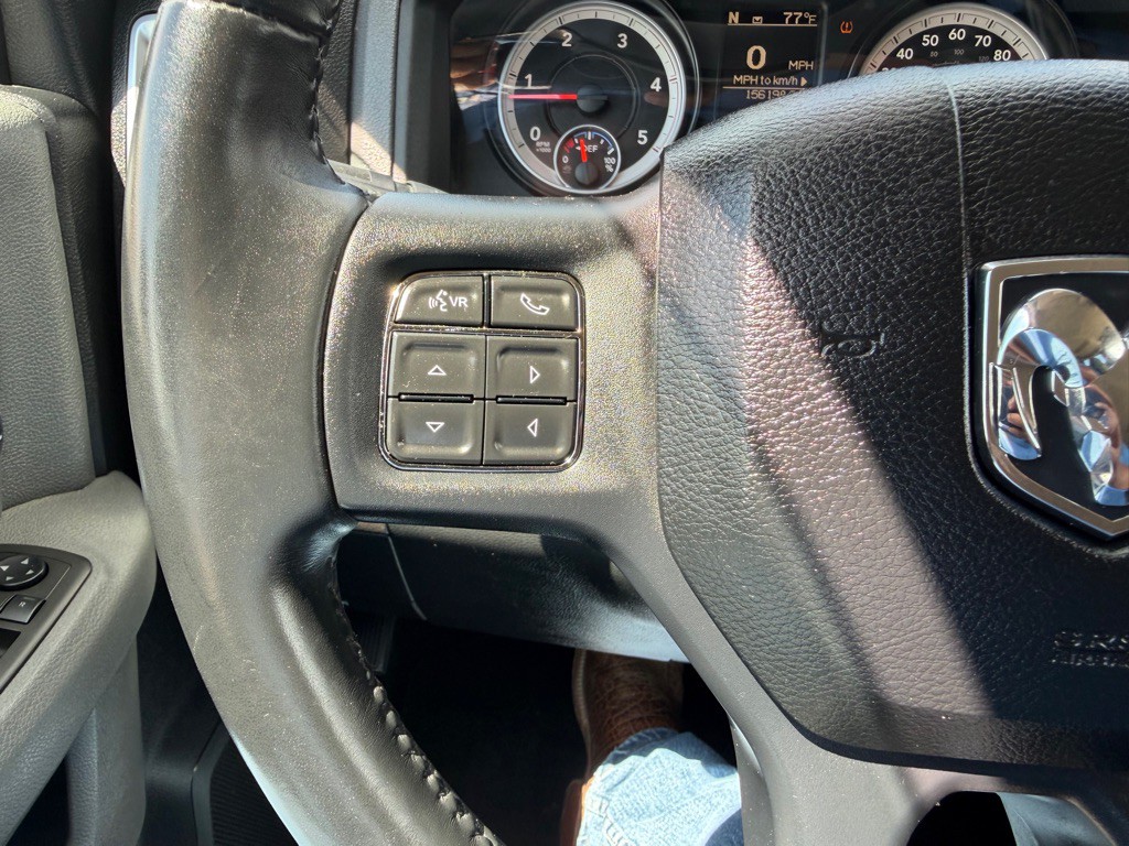 2014 RAM 2500 Image 18