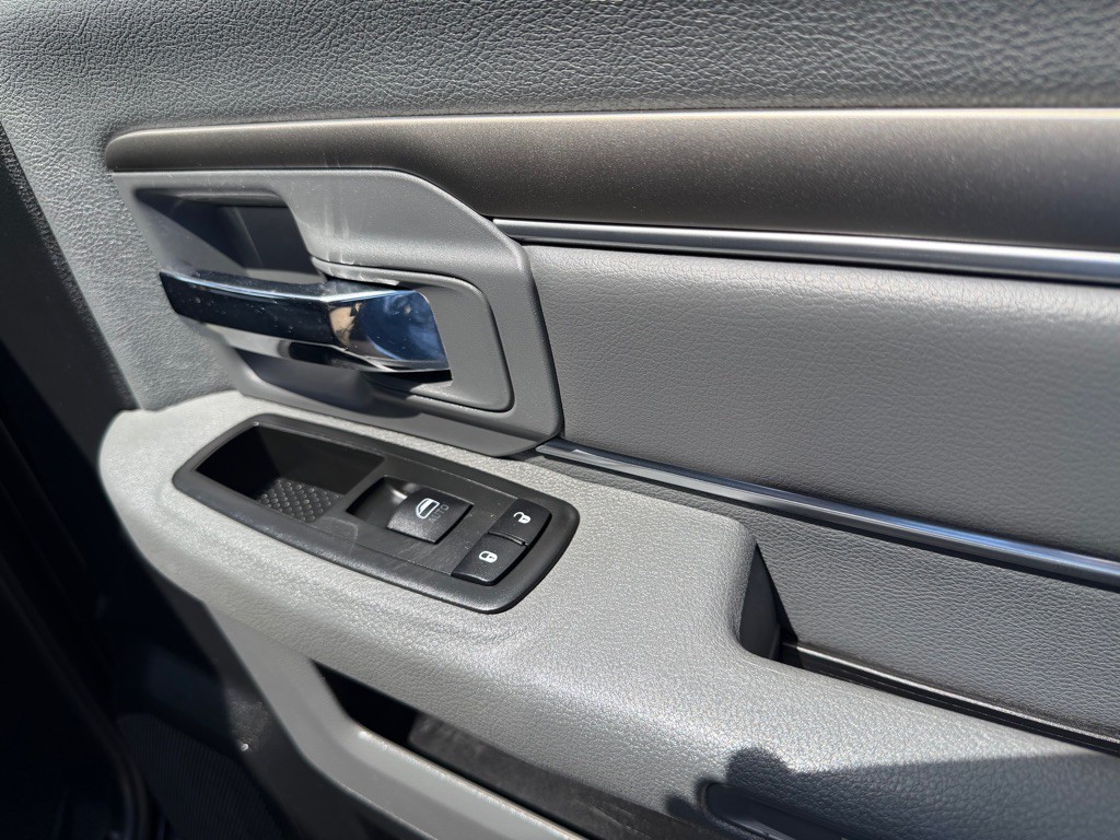 2014 RAM 2500 Image 30