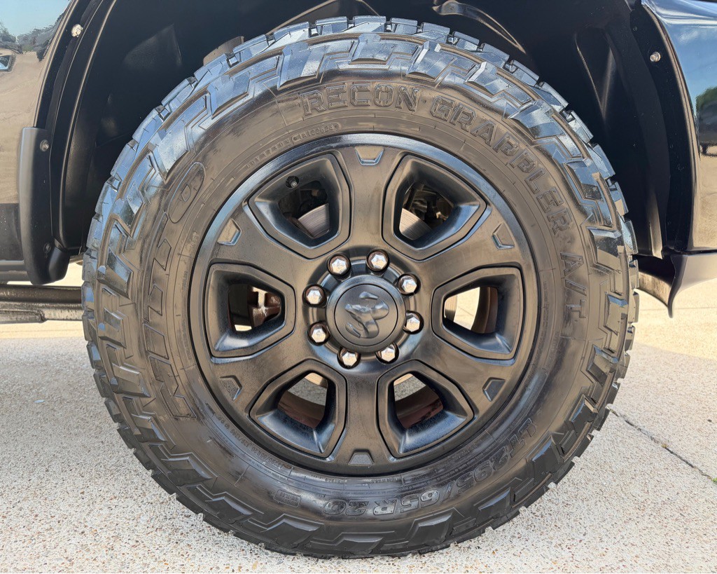 2014 RAM 2500 Image 34
