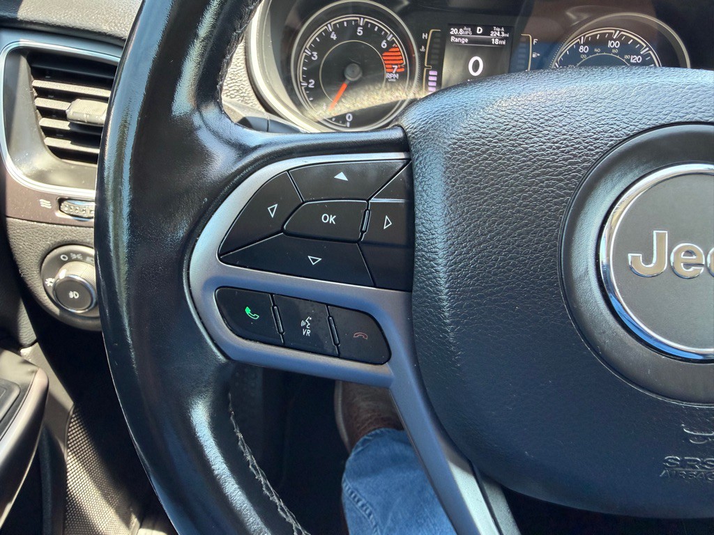 2019 Jeep Cherokee Image 21