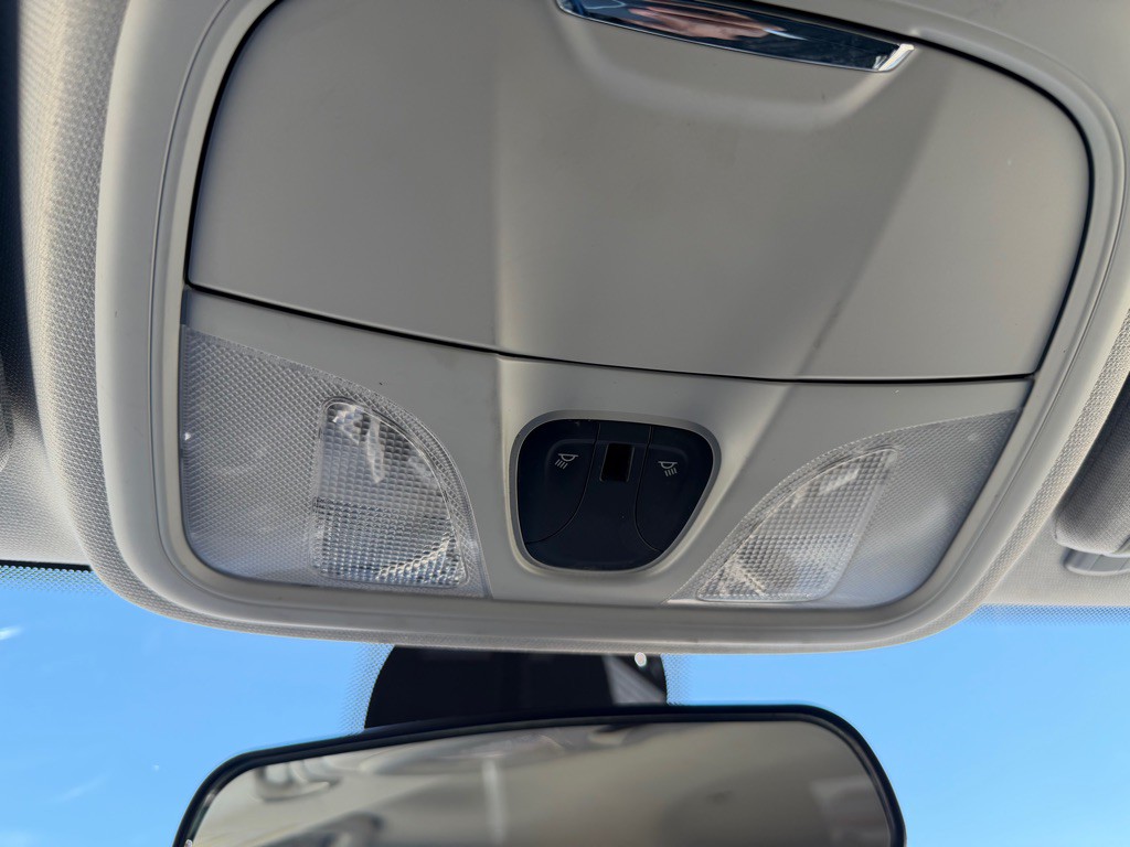 2019 Jeep Cherokee Image 24
