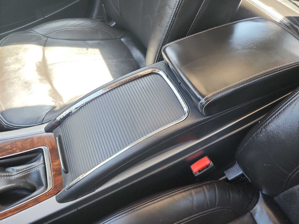 2010 Buick Lacrosse Image 27