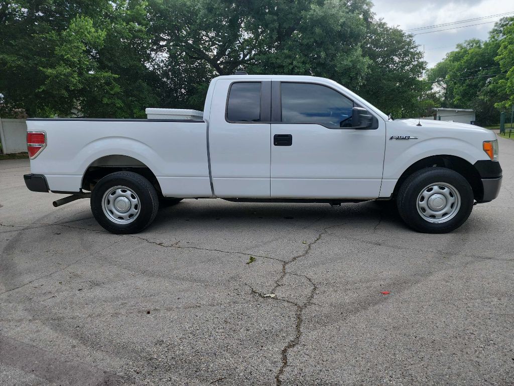 2014 Ford F-150 Image 9