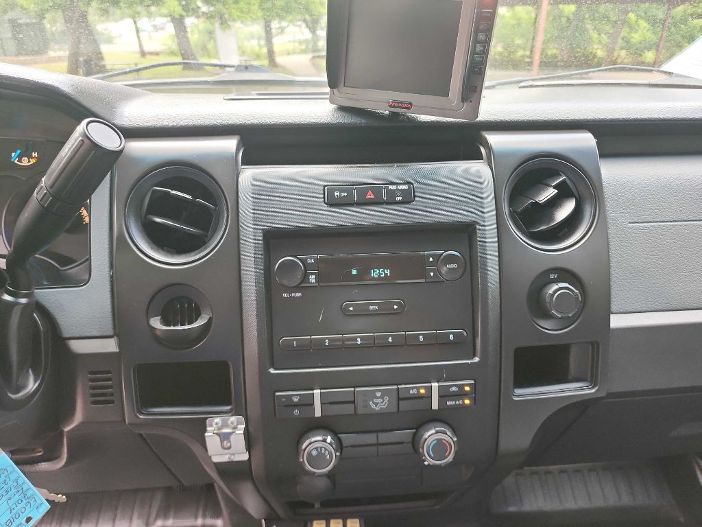 2014 Ford F-150 Image 19
