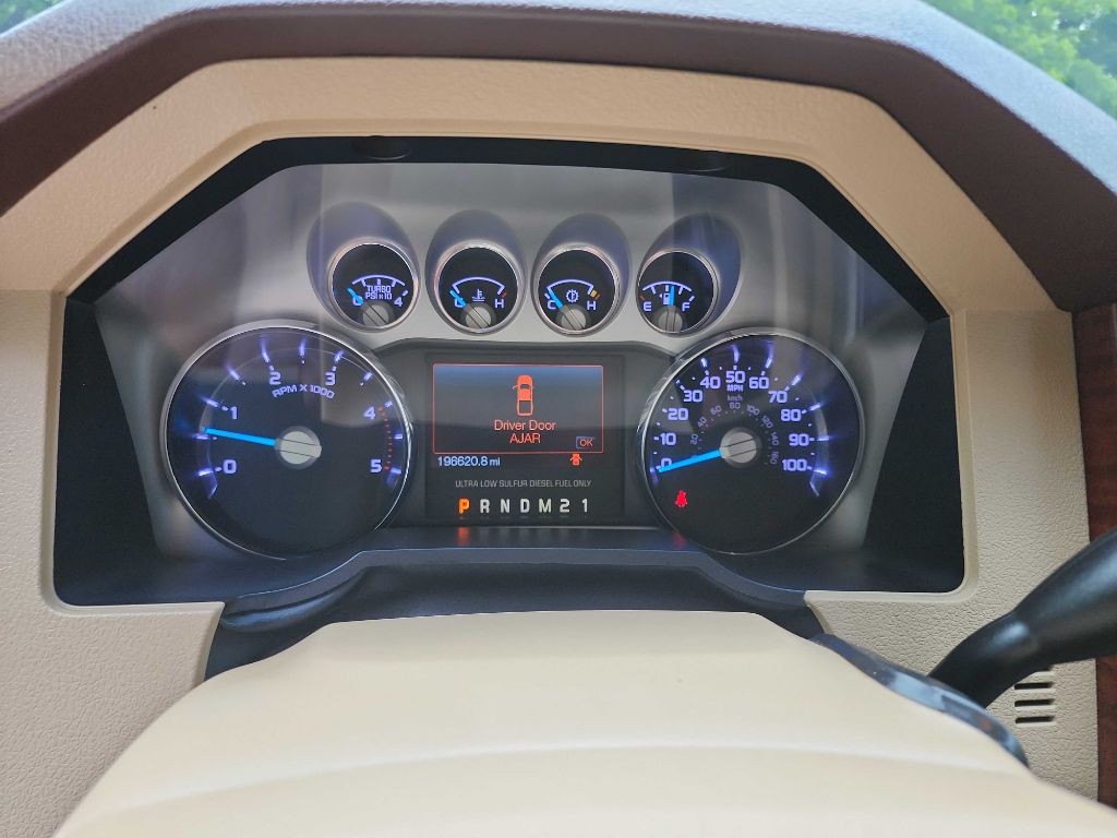 2014 Ford F-250 Image 21